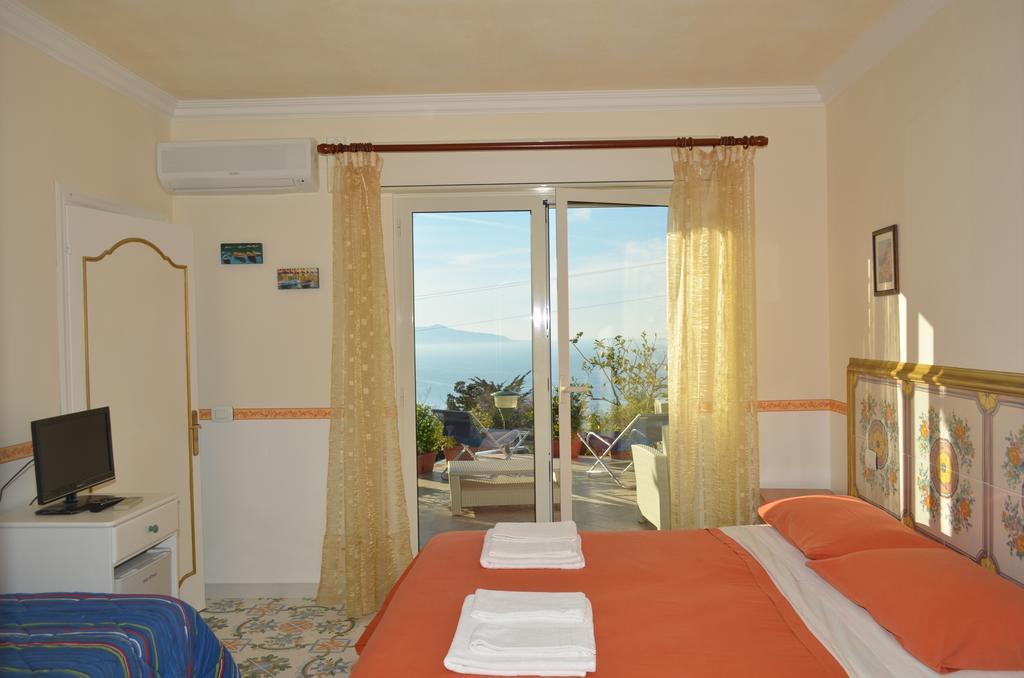 Le Ginestre Di Capri Bb & Holiday House アナカプリ エクステリア 写真