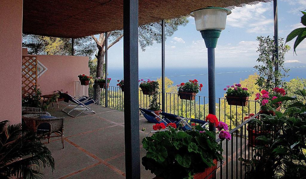 Le Ginestre Di Capri Bb & Holiday House アナカプリ エクステリア 写真